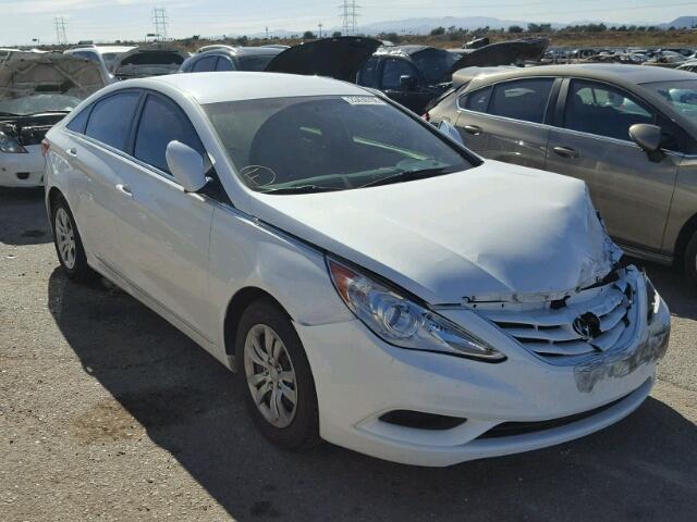 5NPEB4AC8BH222940 - 2011 HYUNDAI SONATA GLS WHITE photo 1