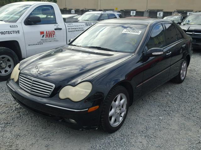 WDBRF61J83F337306 - 2003 MERCEDES-BENZ C 240 BLACK photo 2