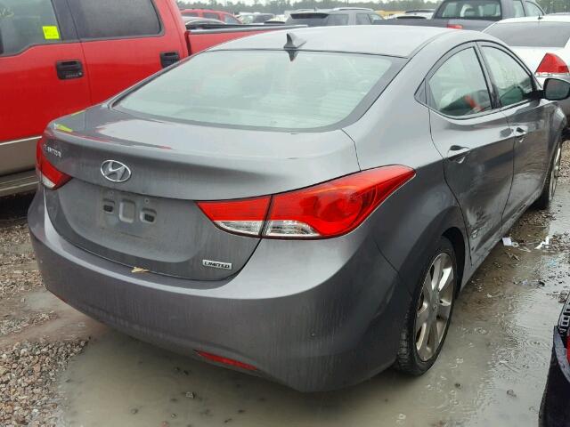 5NPDH4AE3DH247629 - 2013 HYUNDAI ELANTRA GL GRAY photo 4