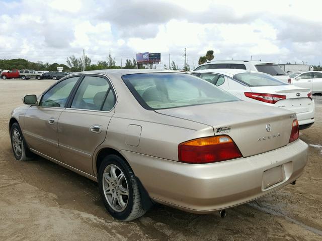 19UUA56671A026938 - 2001 ACURA 3.2TL WHITE photo 3