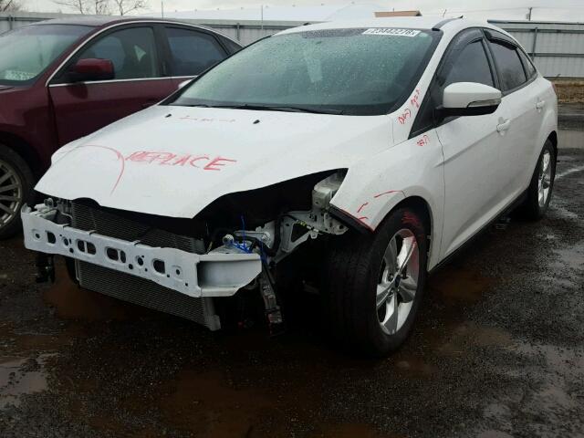 1FADP3F26EL128729 - 2014 FORD FOCUS SE WHITE photo 2