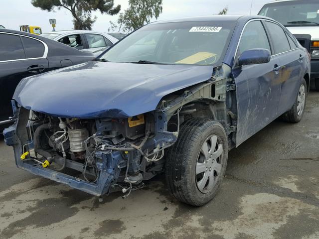 4T1BF3EK5BU641364 - 2011 TOYOTA CAMRY BASE BLUE photo 2