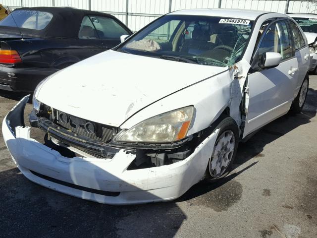 JHMCM56353C041855 - 2003 HONDA ACCORD LX WHITE photo 2