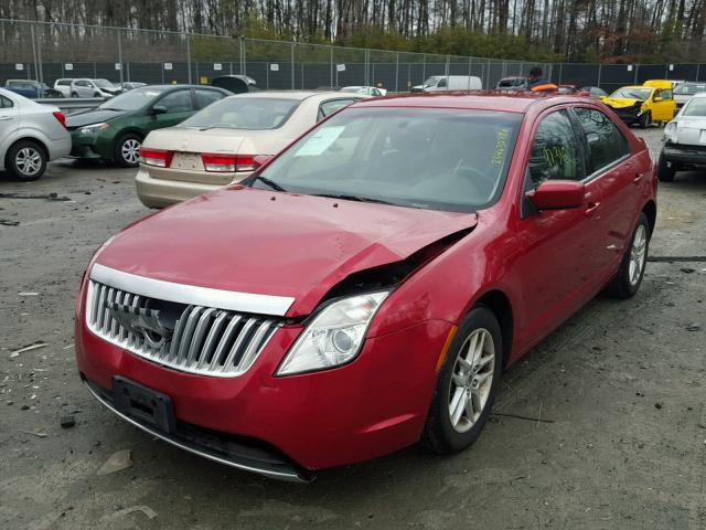 3MEHM0HA2AR665132 - 2010 MERCURY MILAN RED photo 2