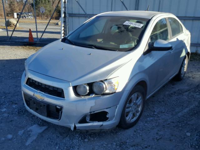 1G1JC5SHXD4158610 - 2013 CHEVROLET SONIC LT SILVER photo 2