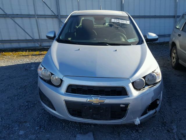 1G1JC5SHXD4158610 - 2013 CHEVROLET SONIC LT SILVER photo 9