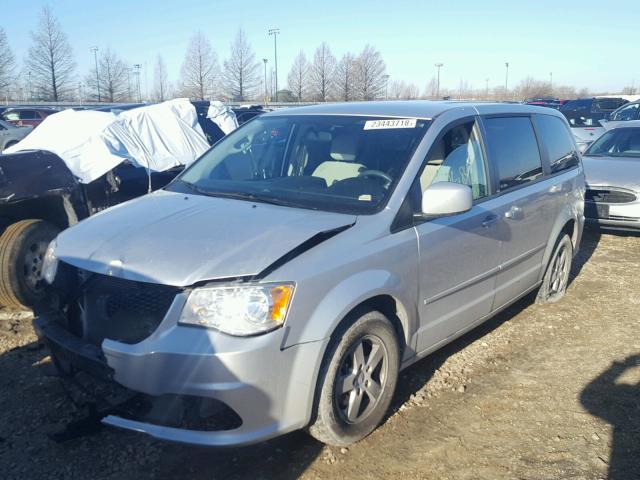 2C4RDGBG1CR385223 - 2012 DODGE GRAND CARA SILVER photo 2