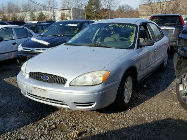 1FAFP53U16A111408 - 2006 FORD TAURUS SE SILVER photo 2