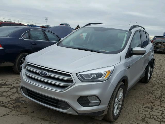 1FMCU0GD7HUC63936 - 2017 FORD ESCAPE SE SILVER photo 2