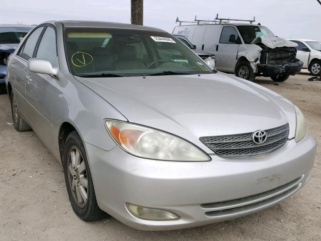 4T1BF32K74U581255 - 2004 TOYOTA CAMRY LE SILVER photo 1