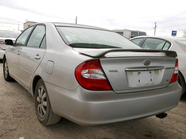 4T1BF32K74U581255 - 2004 TOYOTA CAMRY LE SILVER photo 3