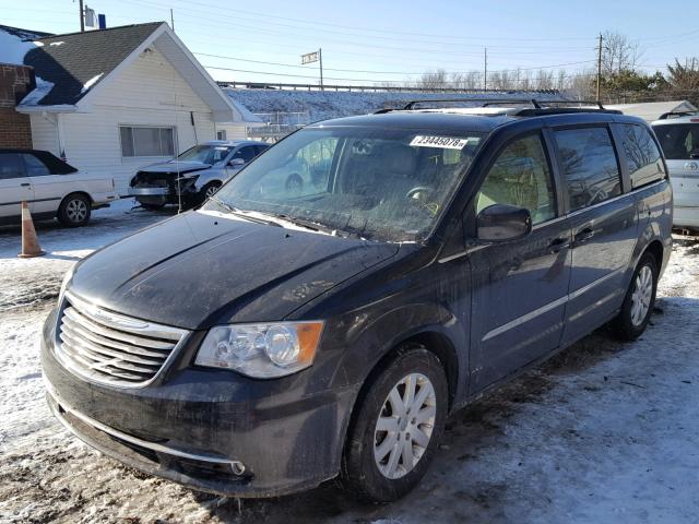 2C4RC1BG6DR510685 - 2013 CHRYSLER TOWN & COU BLACK photo 2