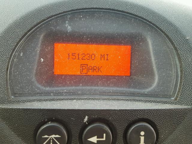 2G2WP522841258959 - 2004 PONTIAC GRAND PRIX SILVER photo 8