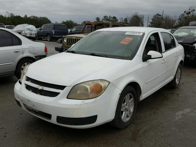 1G1AL52F457502091 - 2005 CHEVROLET COBALT LS WHITE photo 2