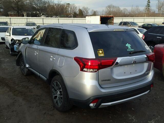 JA4AZ3A30GZ017935 - 2016 MITSUBISHI OUTLANDER SILVER photo 3