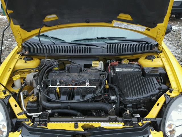 1B3ES56C23D104843 - 2003 DODGE NEON SXT YELLOW photo 7