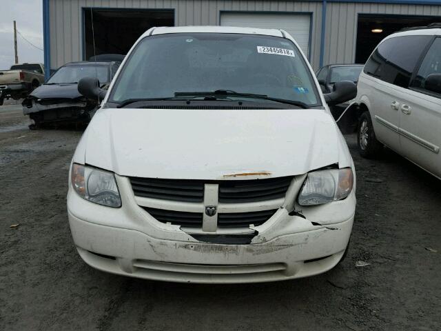 1D8GP24E97B192529 - 2007 DODGE GRAND CARA WHITE photo 9