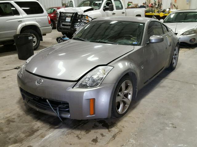 JN1BZ34E47M553309 - 2007 NISSAN 350Z COUPE GRAY photo 2