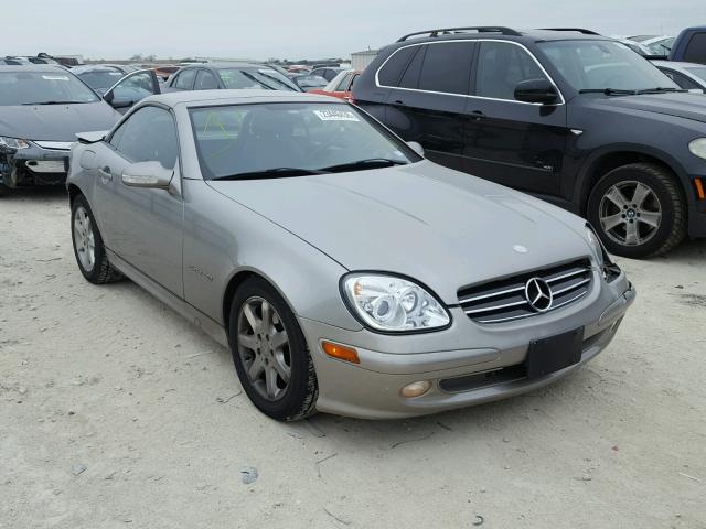 WDBKK49F44F311188 - 2004 MERCEDES-BENZ SLK 230 KO GRAY photo 1