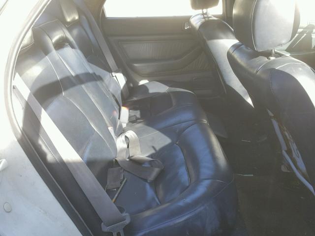 JH4KA7665MC037638 - 1991 ACURA LEGEND L WHITE photo 6