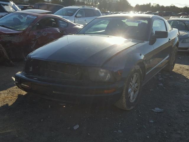 1ZVHT80N095113156 - 2009 FORD MUSTANG BLACK photo 2