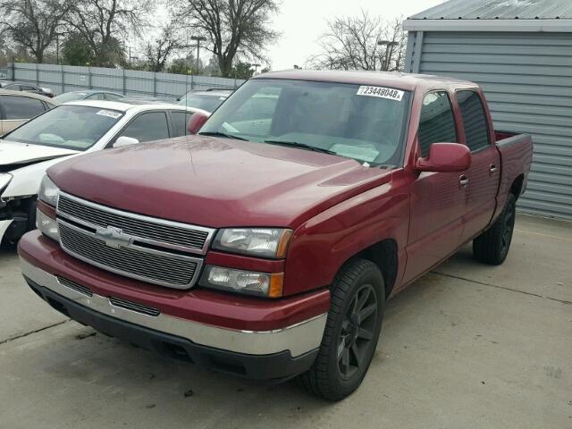 2GCEC13V371125020 - 2007 CHEVROLET SILVERADO RED photo 2