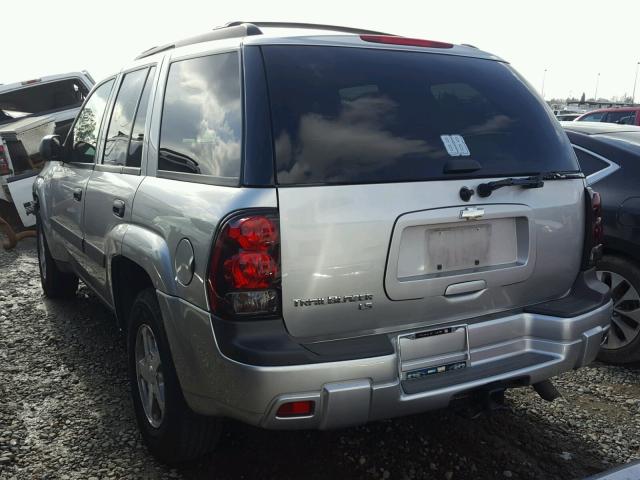 1GNDT13S752131165 - 2005 CHEVROLET TRAILBLAZE SILVER photo 3