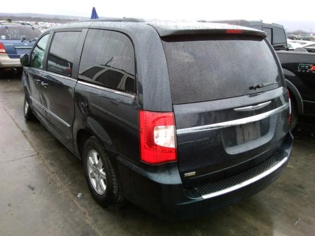 2C4RC1BG4DR594652 - 2013 CHRYSLER TOWN & COU BLUE photo 3