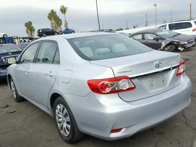 2T1BU4EE7DC113433 - 2013 TOYOTA COROLLA BA SILVER photo 3