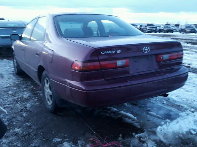 JT2BG22K9V0100452 - 1997 TOYOTA CAMRY LE BURGUNDY photo 3