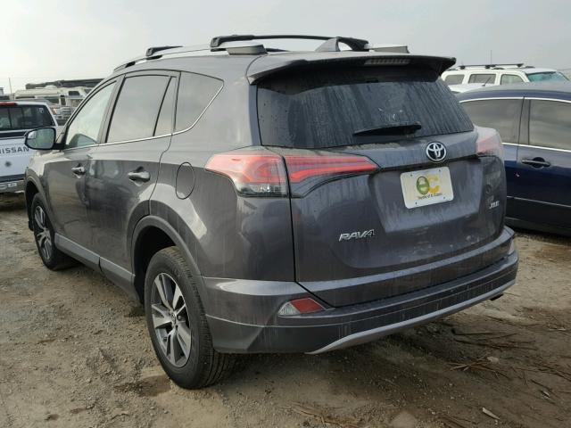 2T3WFREV0HW320878 - 2017 TOYOTA RAV4 XLE GRAY photo 3