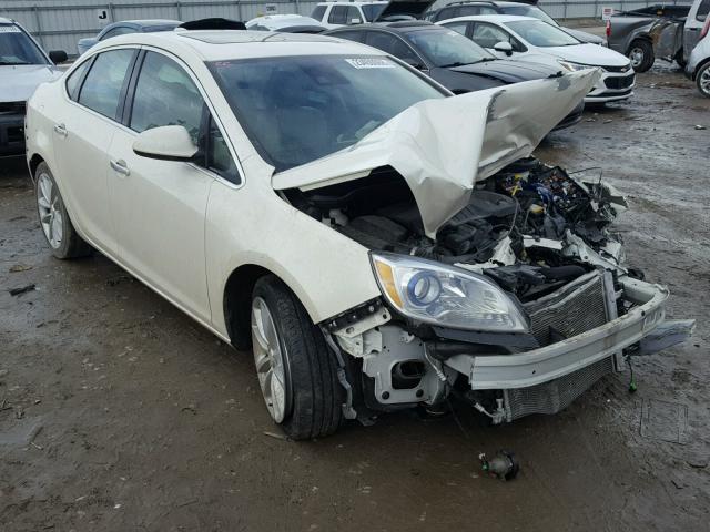 1G4PS5SK7F4125109 - 2015 BUICK VERANO WHITE photo 1