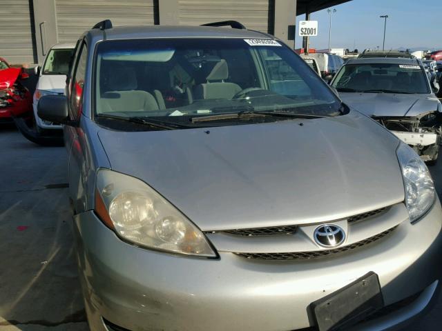 5TDZA23C26S422315 - 2006 TOYOTA SIENNA CE GRAY photo 1