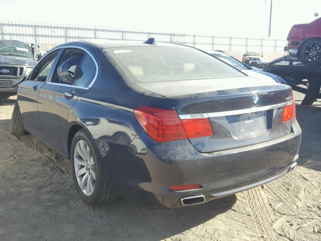 WBAKA83509CY33897 - 2009 BMW 750 I BLUE photo 3