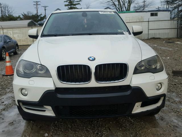 5UXFE43599L264578 - 2009 BMW X5 XDRIVE3 WHITE photo 9