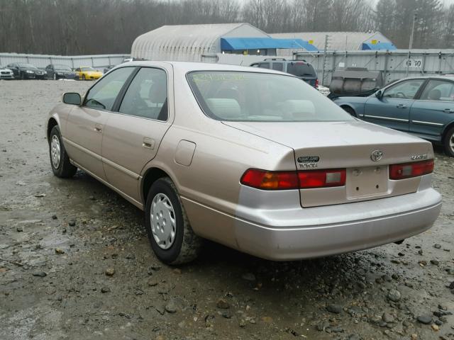 4T1BG22K5XU451003 - 1999 TOYOTA CAMRY CE TAN photo 3