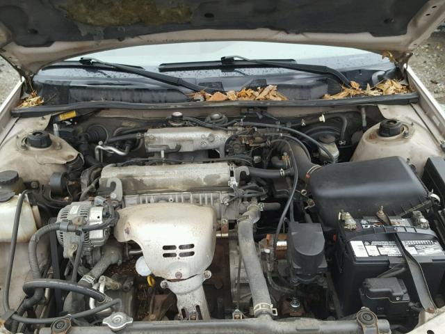 4T1BG22K5XU451003 - 1999 TOYOTA CAMRY CE TAN photo 7