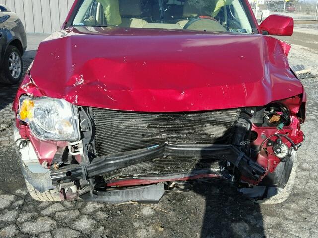 1FMCU94198KC30740 - 2008 FORD ESCAPE LIM RED photo 7