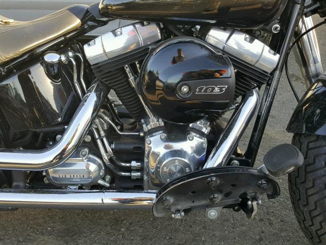 1HD1JRV35HB045460 - 2017 HARLEY-DAVIDSON FLS SOFTAI 黑色 照片 7