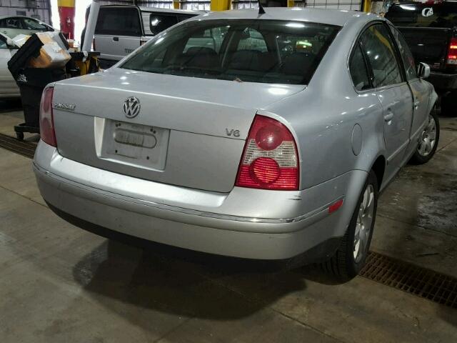 WVWRH63B03P204776 - 2003 VOLKSWAGEN PASSAT GLX 银色 照片 4