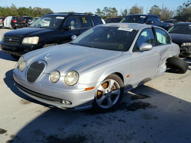 SAJEA03T13FM68444 - 2003 JAGUAR S-TYPE SPO SILVER photo 2