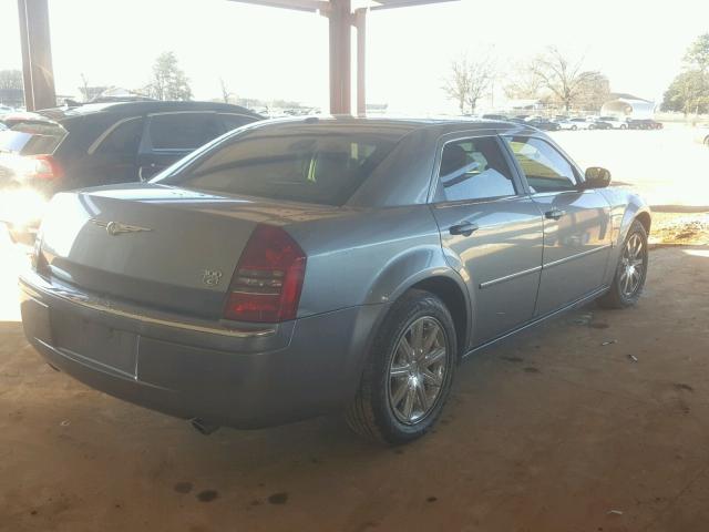 2C3KA63H47H887963 - 2007 CHRYSLER 300C BLUE photo 4