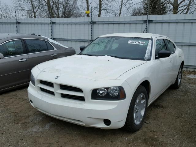 2B3KA43G48H310389 - 2008 DODGE CHARGER WHITE photo 2