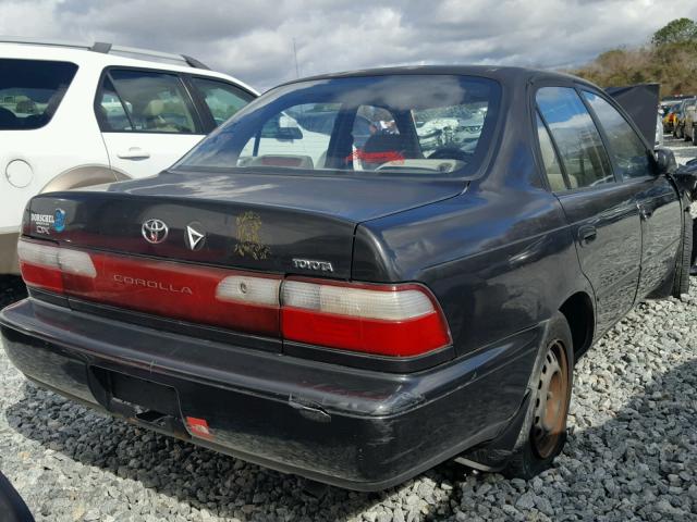 2T1BB02E8VC204022 - 1997 TOYOTA COROLLA DX BLACK photo 4