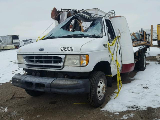 1FDXE40F3WHA29168 - 1998 FORD ECONOLINE WHITE photo 2