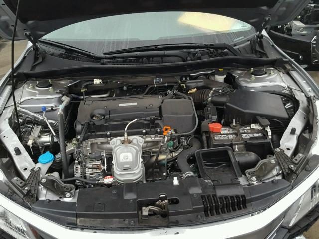 1HGCR2F33HA201530 - 2017 HONDA ACCORD LX SILVER photo 7