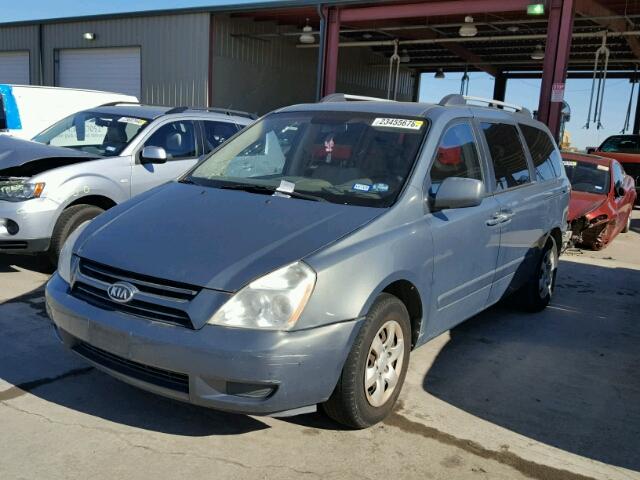 KNDMB233266038543 - 2006 KIA SEDONA EX BLUE photo 2