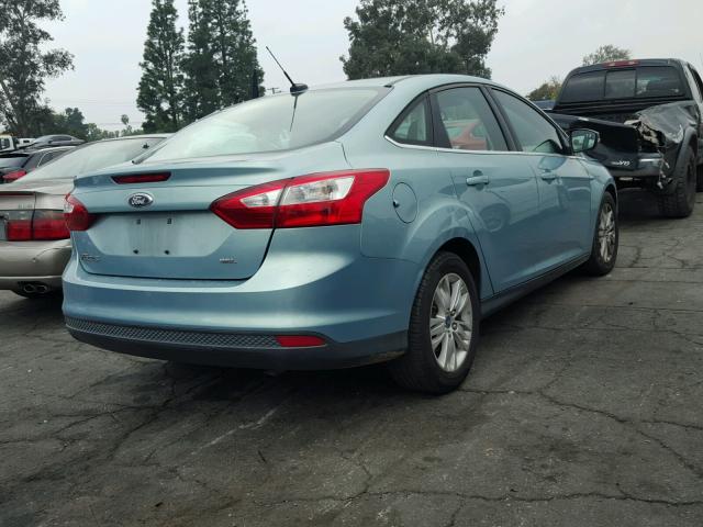 1FAHP3H25CL431240 - 2012 FORD FOCUS SEL BLUE photo 4