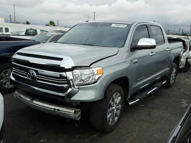 5TFFY5F16FX184733 - 2015 TOYOTA TUNDRA CRE SILVER photo 2