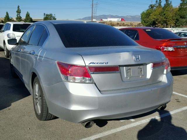 1HGCP3F87CA015148 - 2012 HONDA ACCORD EXL SILVER photo 3